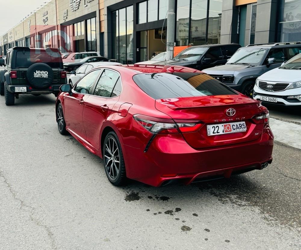 تۆیۆتا کامری